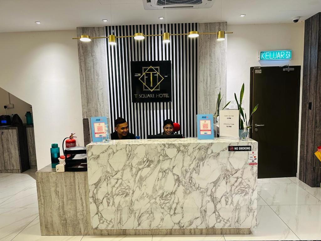 איפוה T Square Hotel מראה חיצוני תמונה