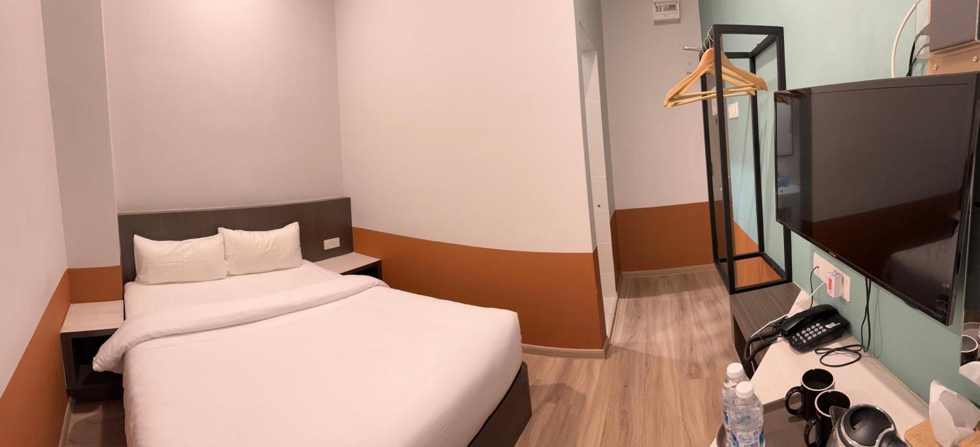 איפוה T Square Hotel מראה חיצוני תמונה